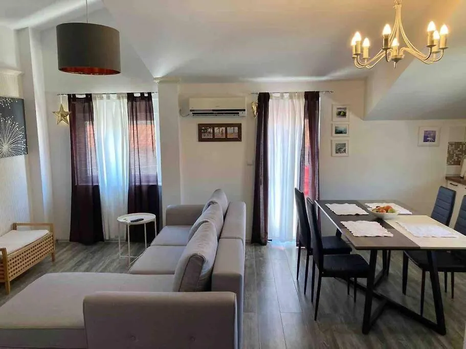 Apartment Near The Beach Split